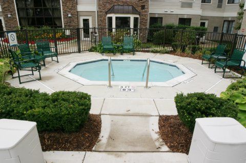 Staybridge Detroit-utica By Ihg 3*