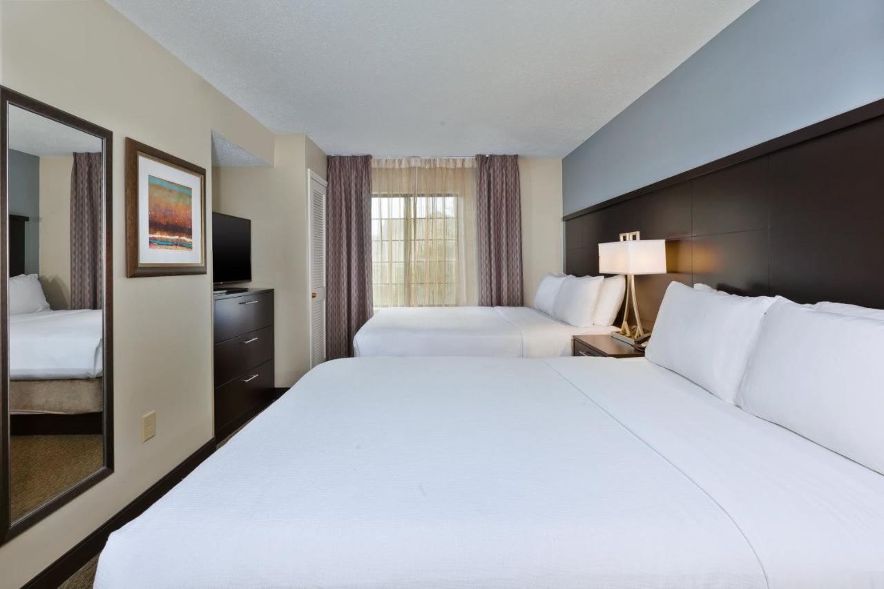 Staybridge Detroit-utica By Ihg Hotel 3*